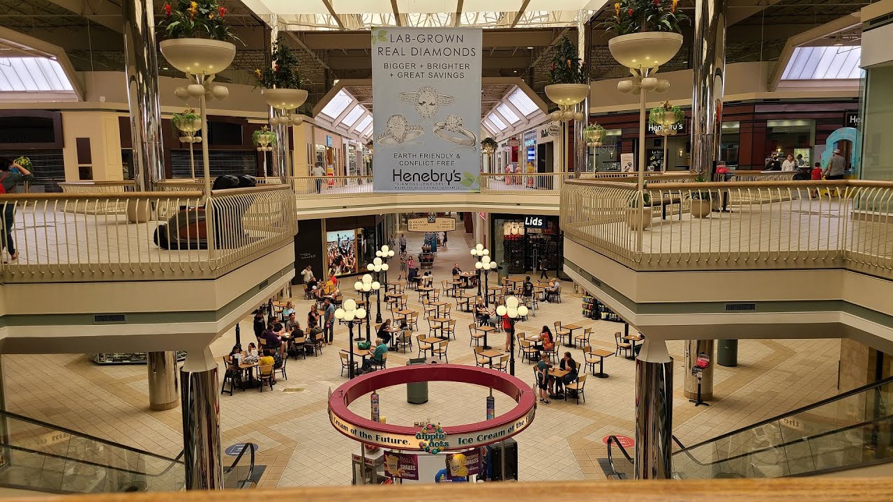 A Visit to Valley View Mall (VA)