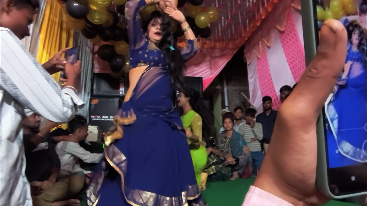 बामौर झांसी ऑर्केस्ट्रा का एक और वीडियो वायरल ❤️🔥 #bhojpuri #dehati #bundeli 