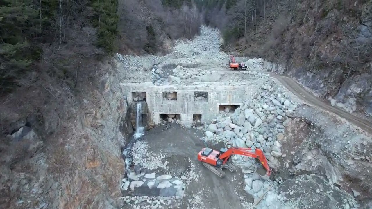 Protezione da scalzamento di difese spondali in val Rabbia del Comune di Sonico (BS)