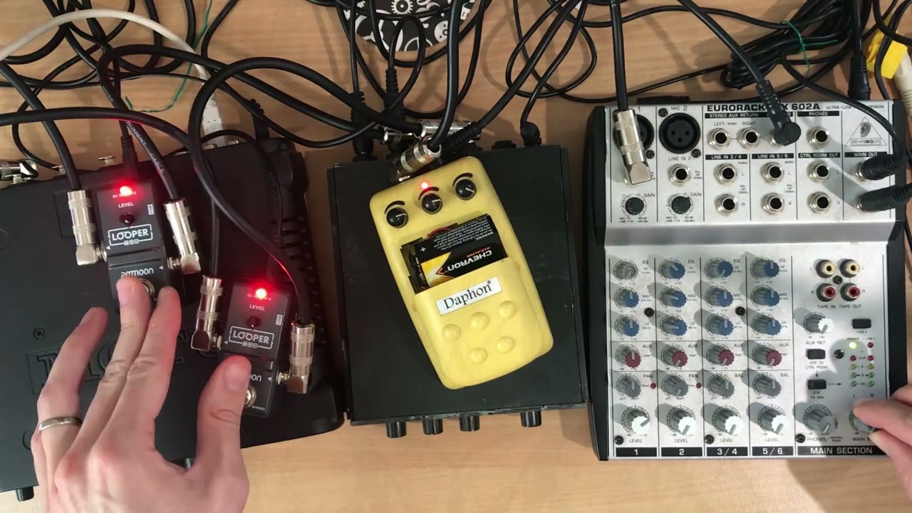 Attempting ambient music with no-input mixer