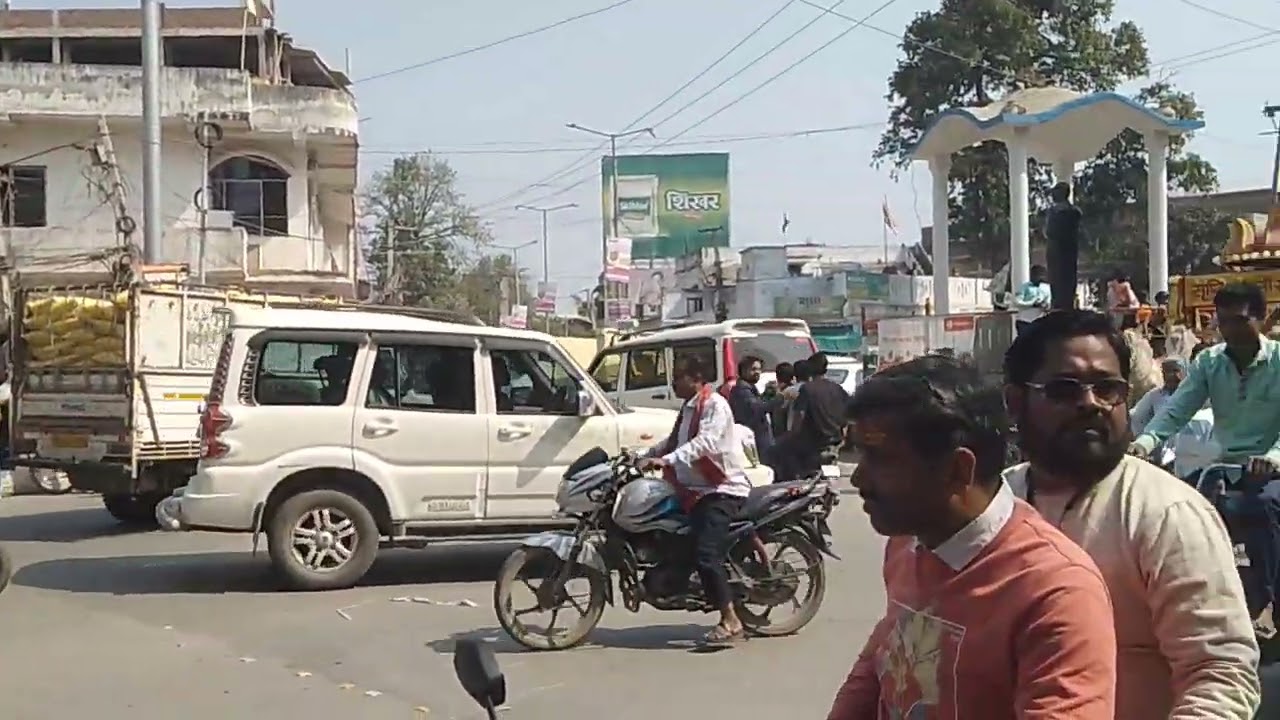शिवरात्री के अवसर पर बक्सर में शिव जी का बरात का कुछ  झाकी l