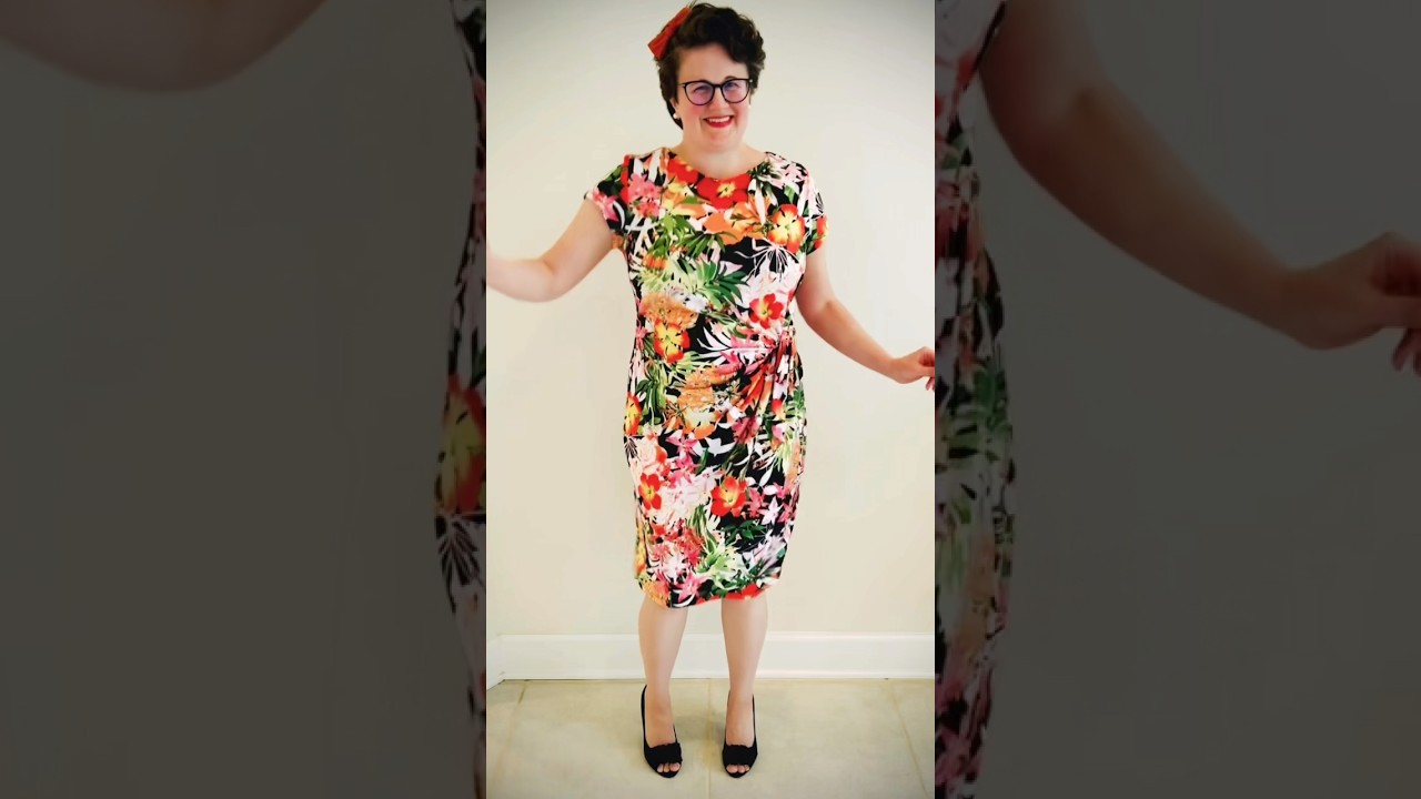 This Dress With a Vibrant Tropical Print Is A Winner! Aunt Nae Nae’s Outfit of the Day 