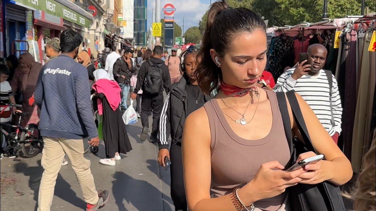 🇬🇧 EAST LONDON WALK, WHITECHAPEL MARKET,  WHAT DOES EAST LONDON LOOK LIKE NOW? 4K60FPS HDR