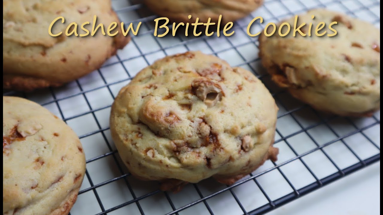Out of This World Cashew Brittle Cookies. Super easy recipe.