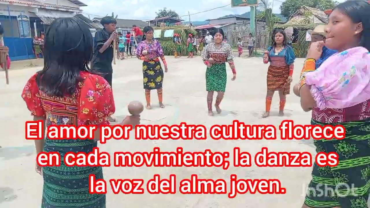 Danzamos para no morir y gritamos para exigir mas respeto a la diversidad..!! Viva el pueblo Guna!! 