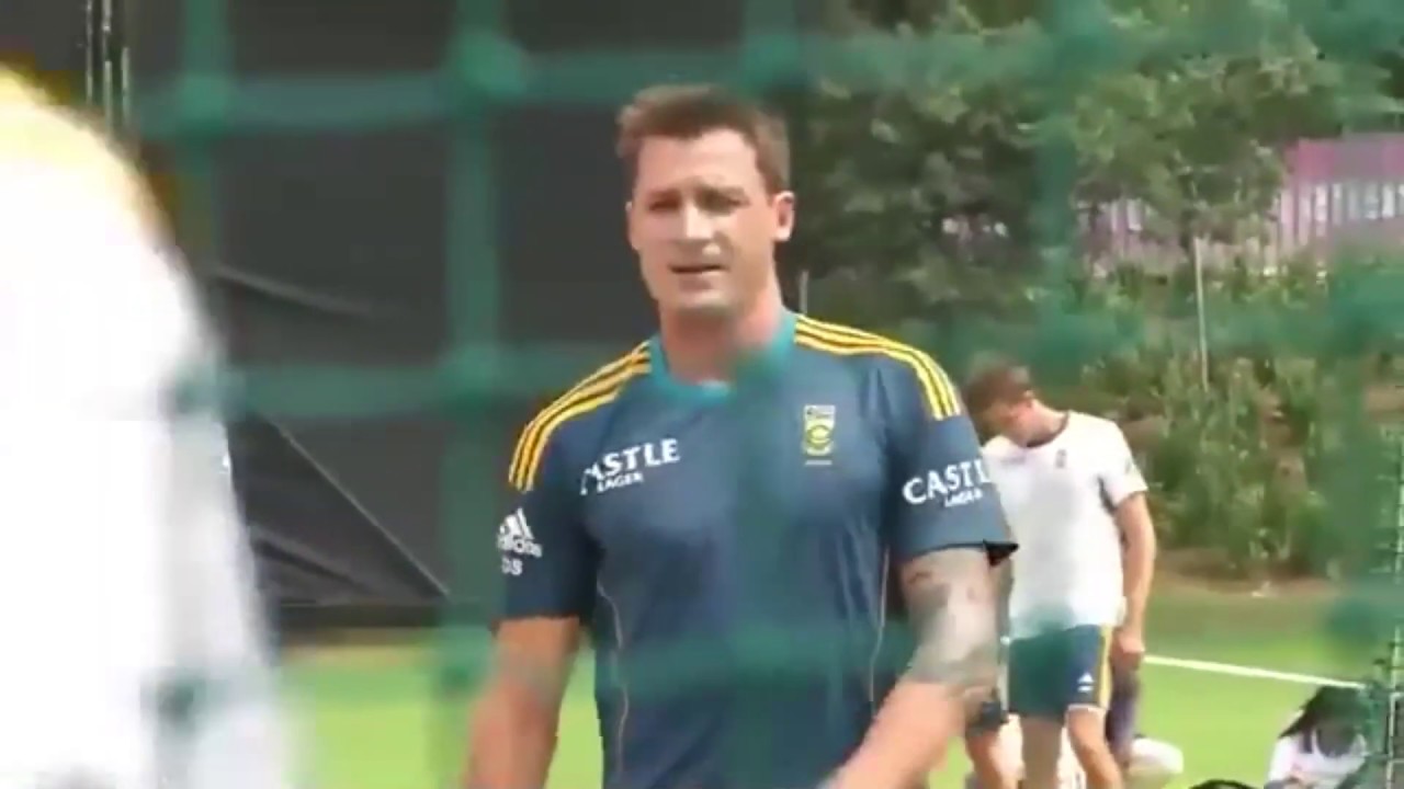 top 10 fast bowlers in slow motion