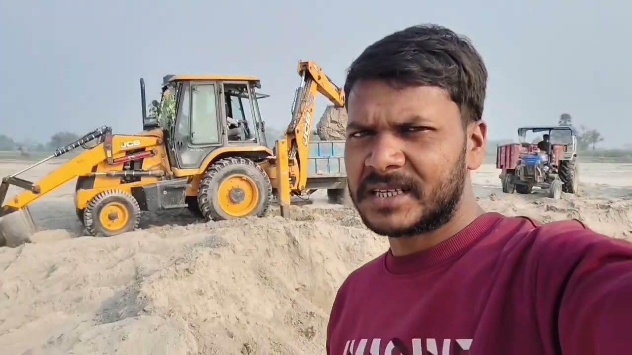 JCB से Tractor को धांसू Loading 💪