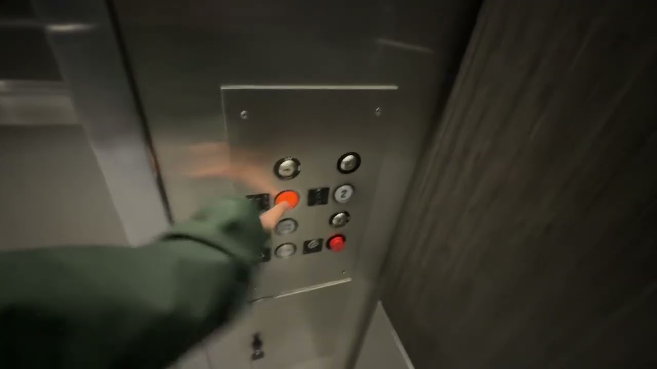 Elevator at 609 Stanford Shopping Center, Palo Alto, CA