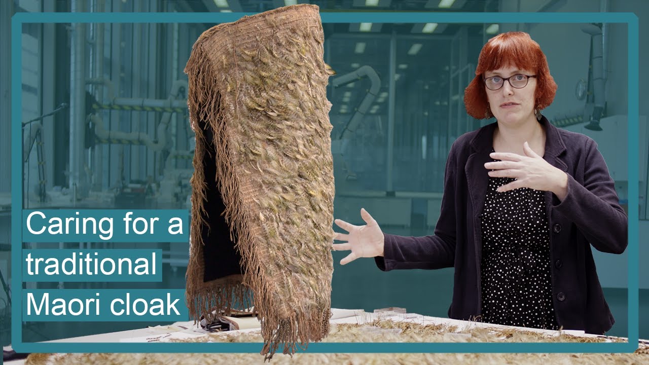A cloak made of feathers | caring for a traditional Maori taonga