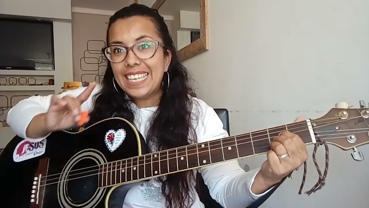 tutorial Alabanza Rodeado🎶🎸muchas bendiciones 🥰