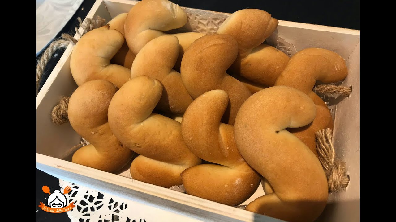 BISCOTTI AL LIEVITO (BISCOTTI O LETTU): RICETTA ANTICA DELLA NONNA