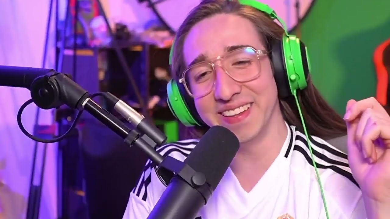 Espartaco 18 Admite Estar ENAMORADO de Ari Gameplays...