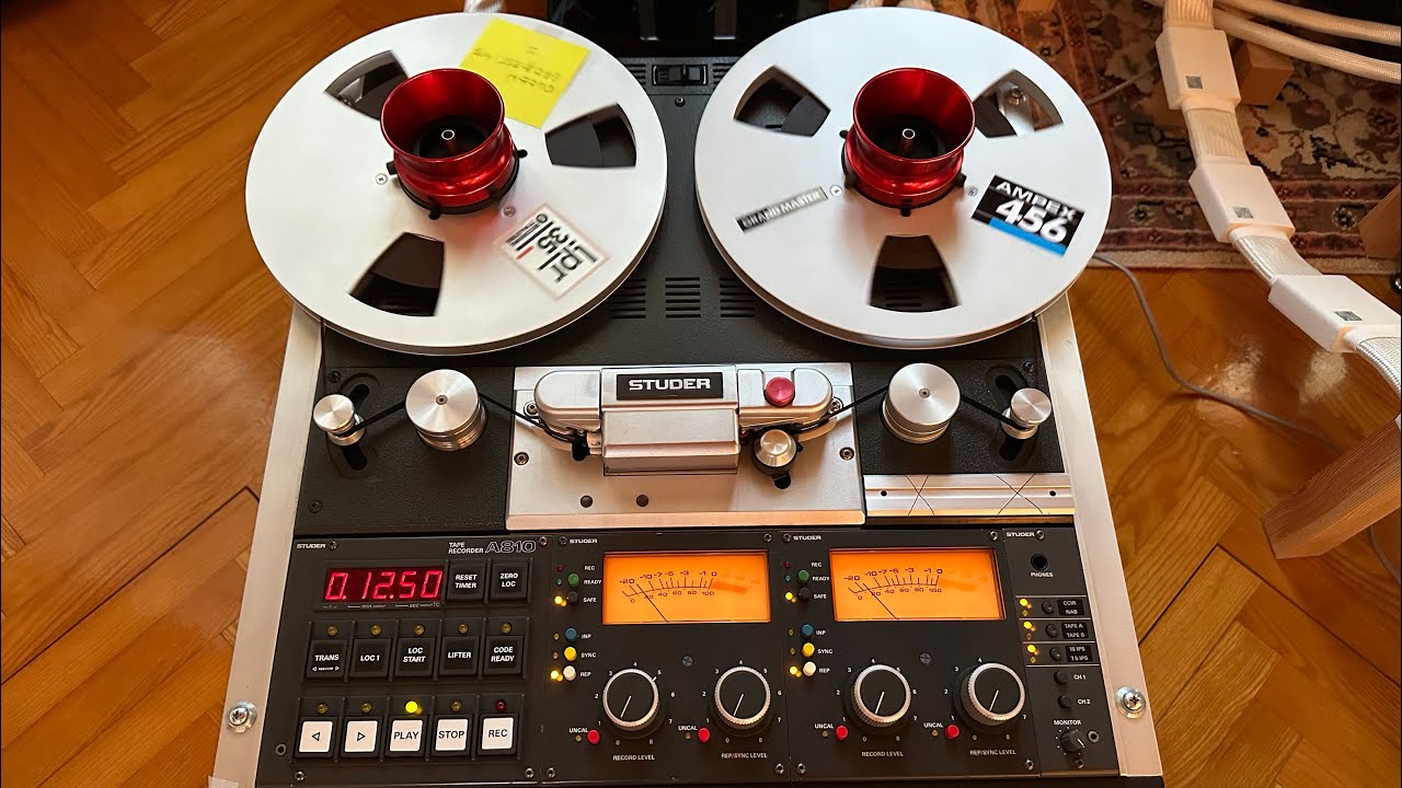 QUEEN Bohemian Rhapsody Studer A810