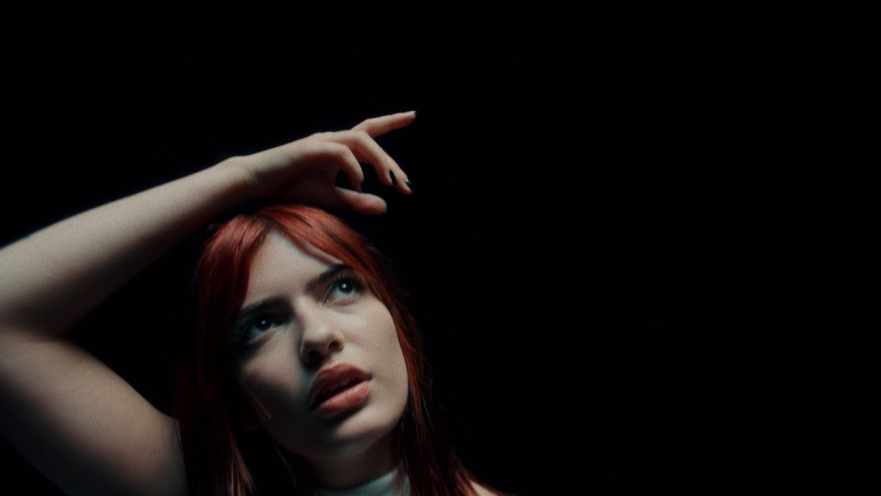 yunè pinku - Night Light (Official Video)