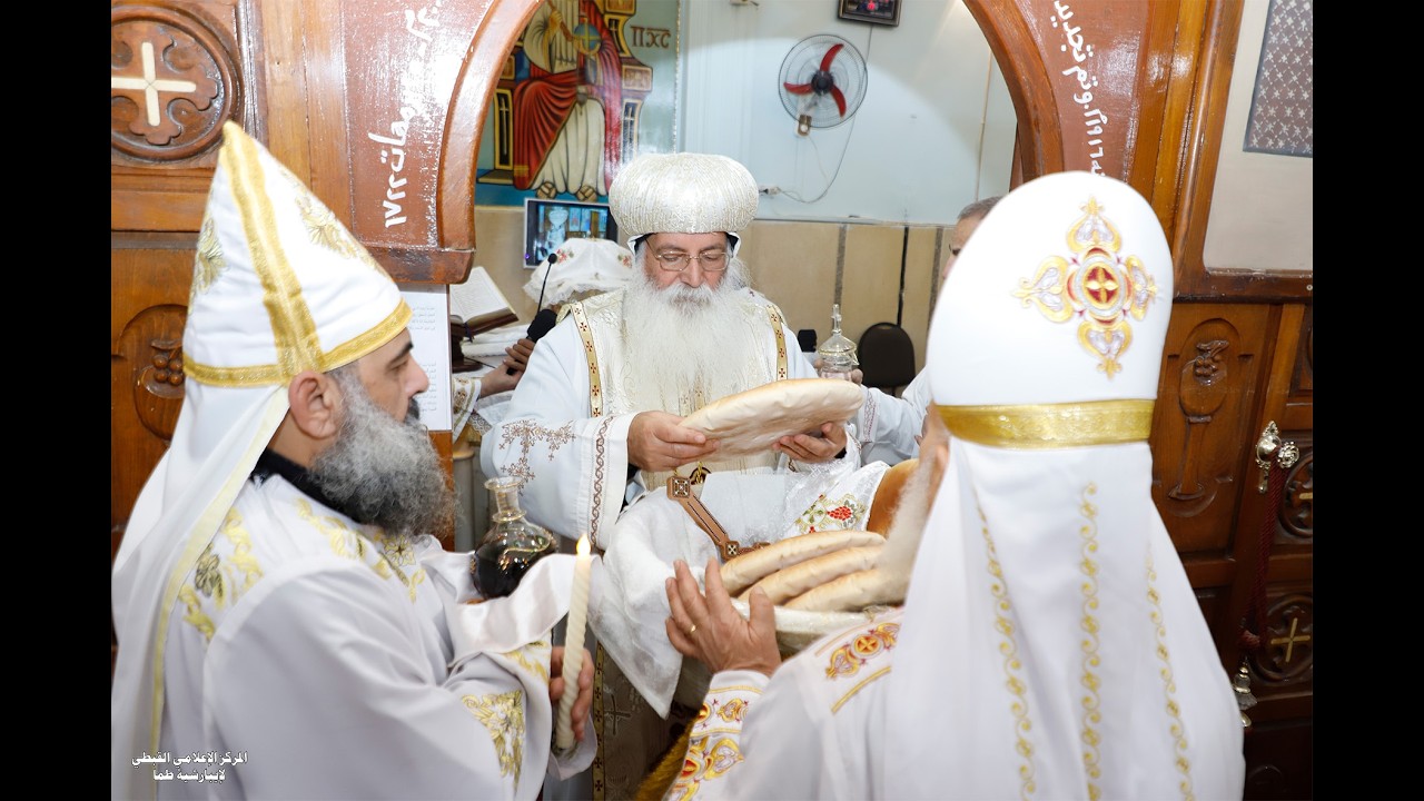 القداس الإلهي بكنيسة الأنبا شنودة رئيس المتوحدين بالصاوي بحضور نيافة الأنبا إسحق أسقف طما ١١مارس٢٠٢٦