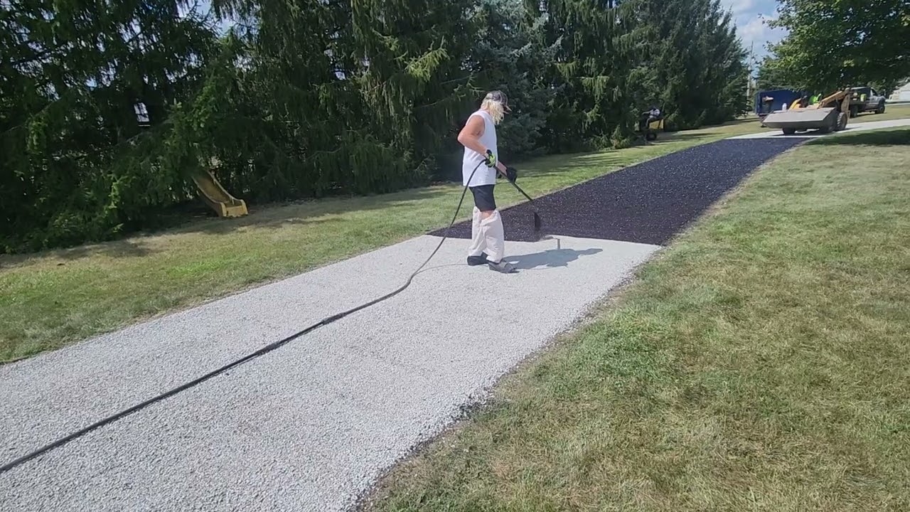 Chip and seal pavement 
