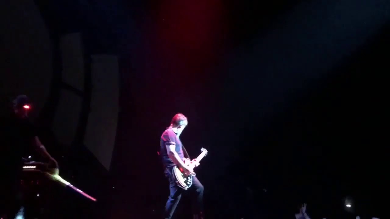 Extrait Oli sur Alice&June, Indochine, 13Tour
