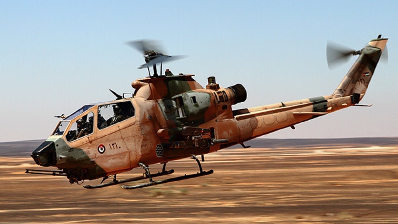 My Favorite American Helicopter || AH-1F Cobra Close Air Support (War Thunder)