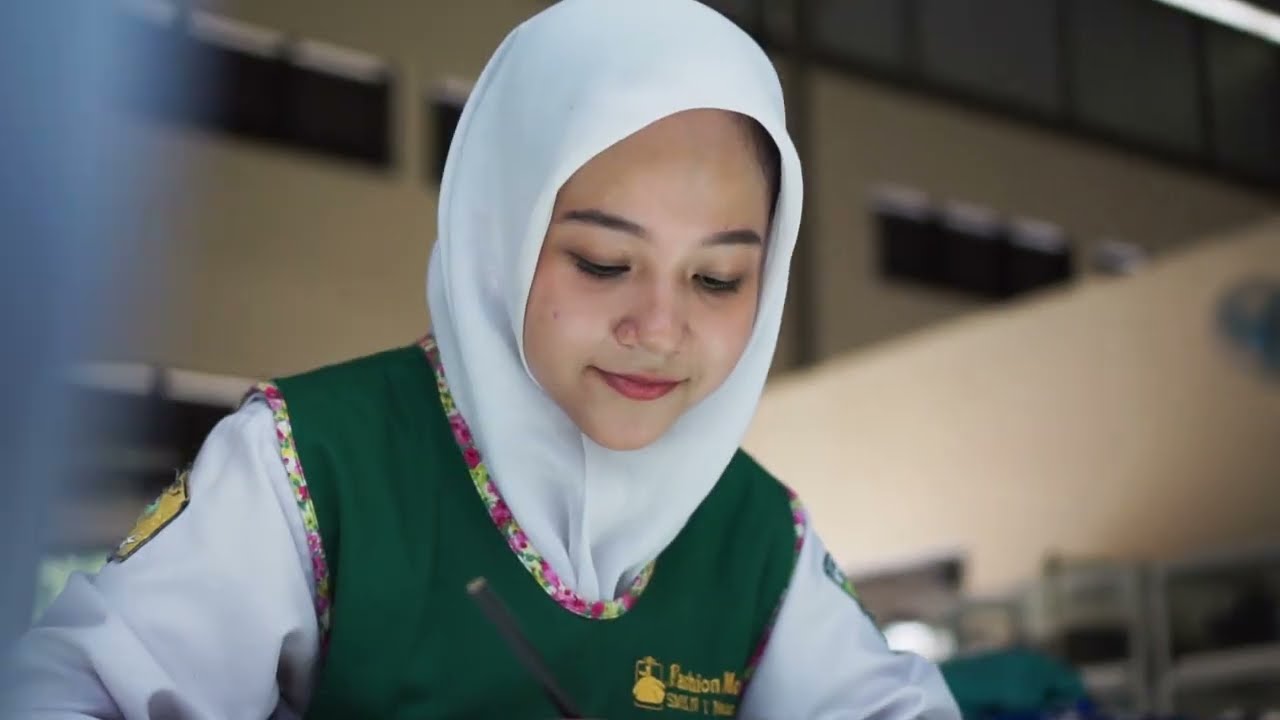 PROFIL SMK NEGERI 1 MATARAM