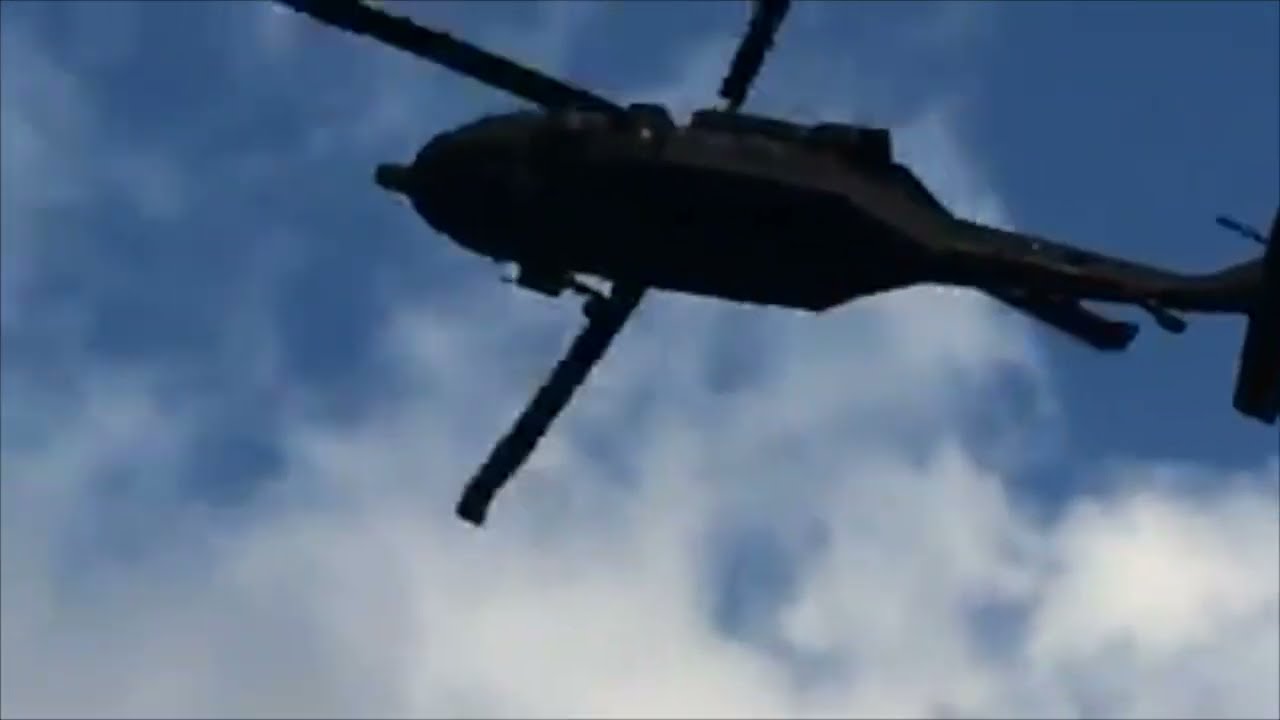 UH-60L Black Hawk Landing ค่ายเสนาณรงค์ หาดใหญ่