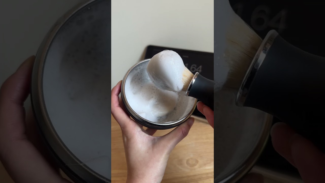 Your lather matters 🫧 Shave Bowl & Brush lather comparisons #leafrazor #leafshave #shavingtips