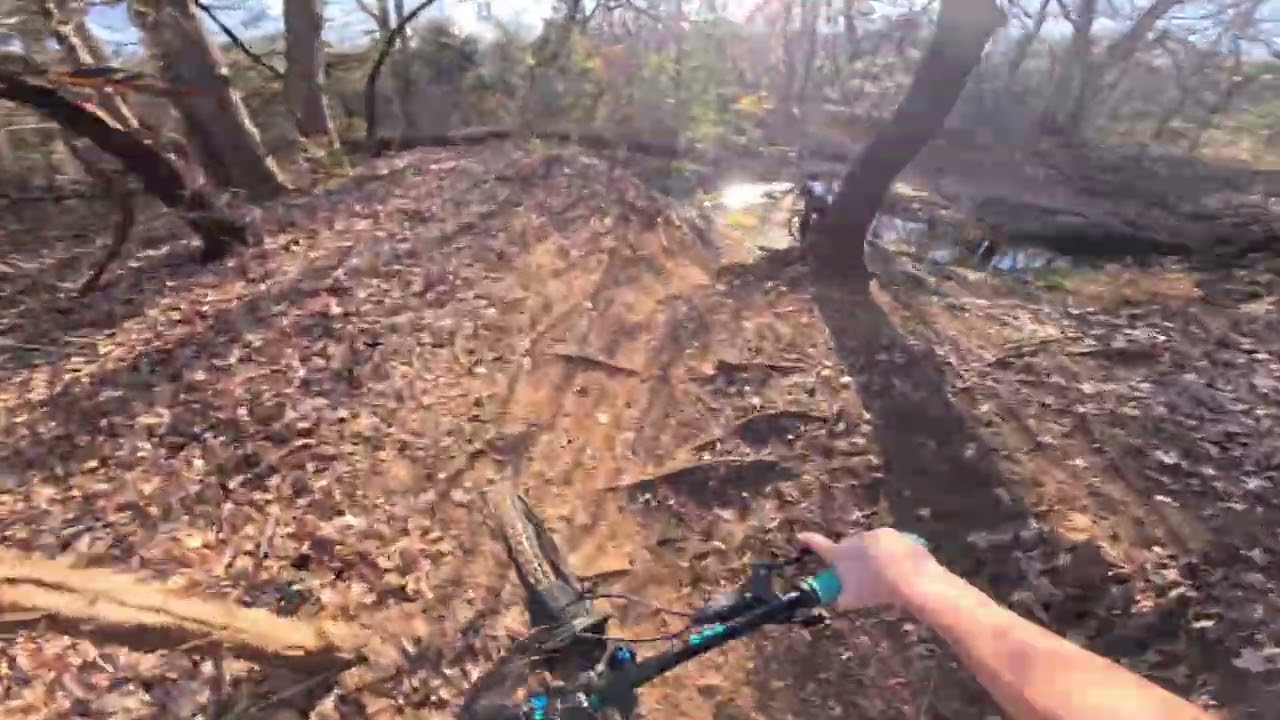 ( Riding for real ) 💯 Techy downhills - some sick shredding 🤙