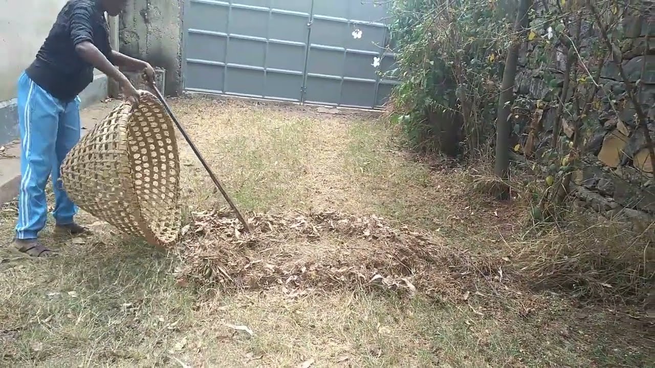 Village Cleaning Day : Mopping the Veranda, Raking the Field & Burning Leaves at Night