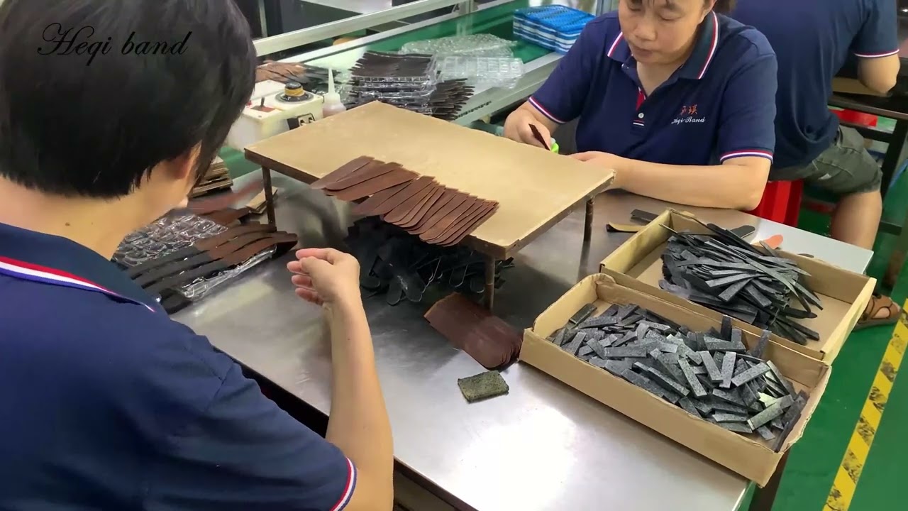 Making premium leather watch bands by HeQi Craft