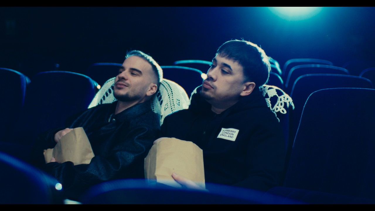 Antony Z - NUNCA LO SENTÍ TAN INCREÍBLE feat Ill Pekeño (Video Oficial)