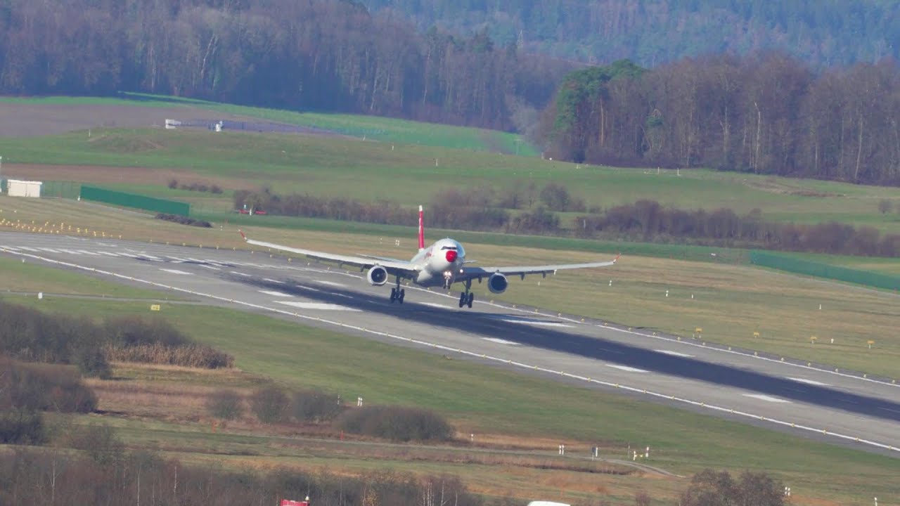 SWISS A330-300 (4K)  HB JHB