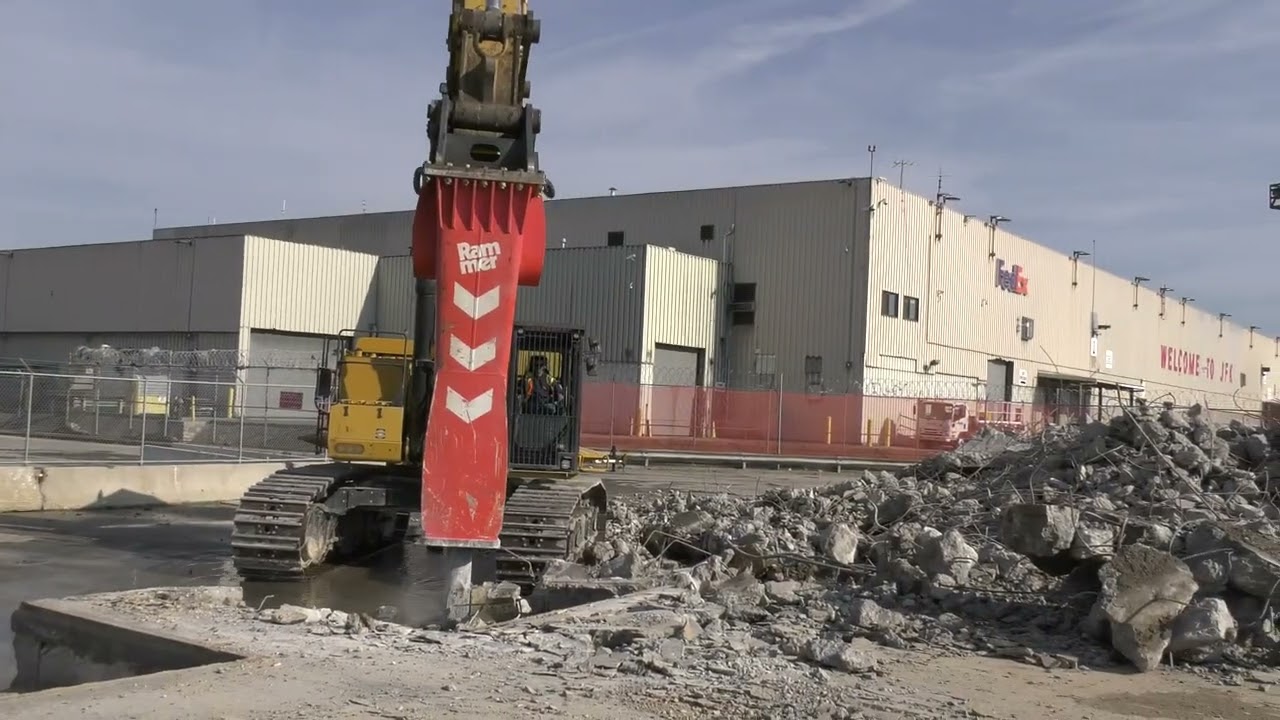 Rammer Hammer at JFK Airport