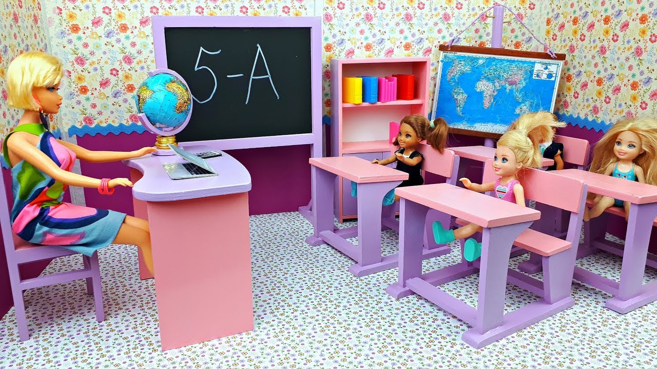 Barbie school morning routine first lesson