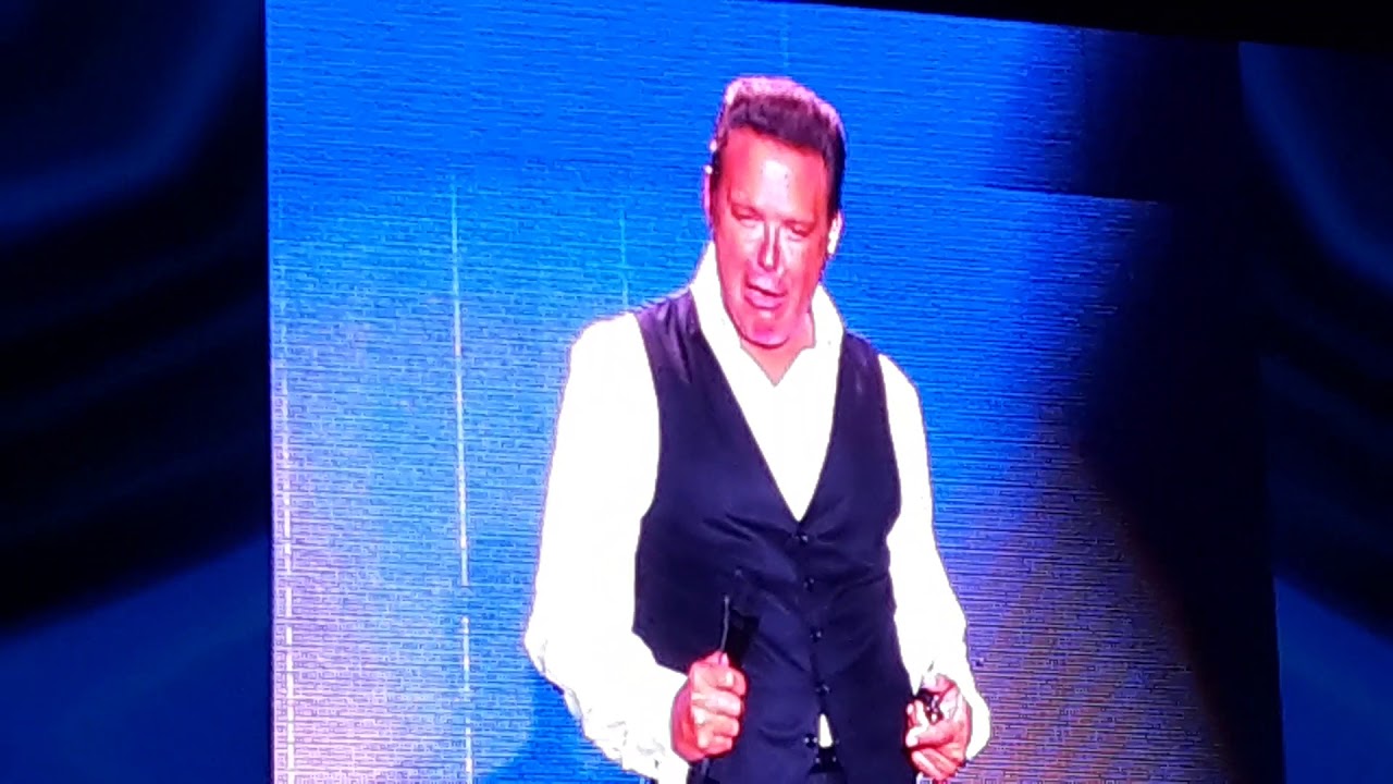 No me puedes dejar asi - Palabra de honor - La incondicional - Querétaro 2018 En vivo