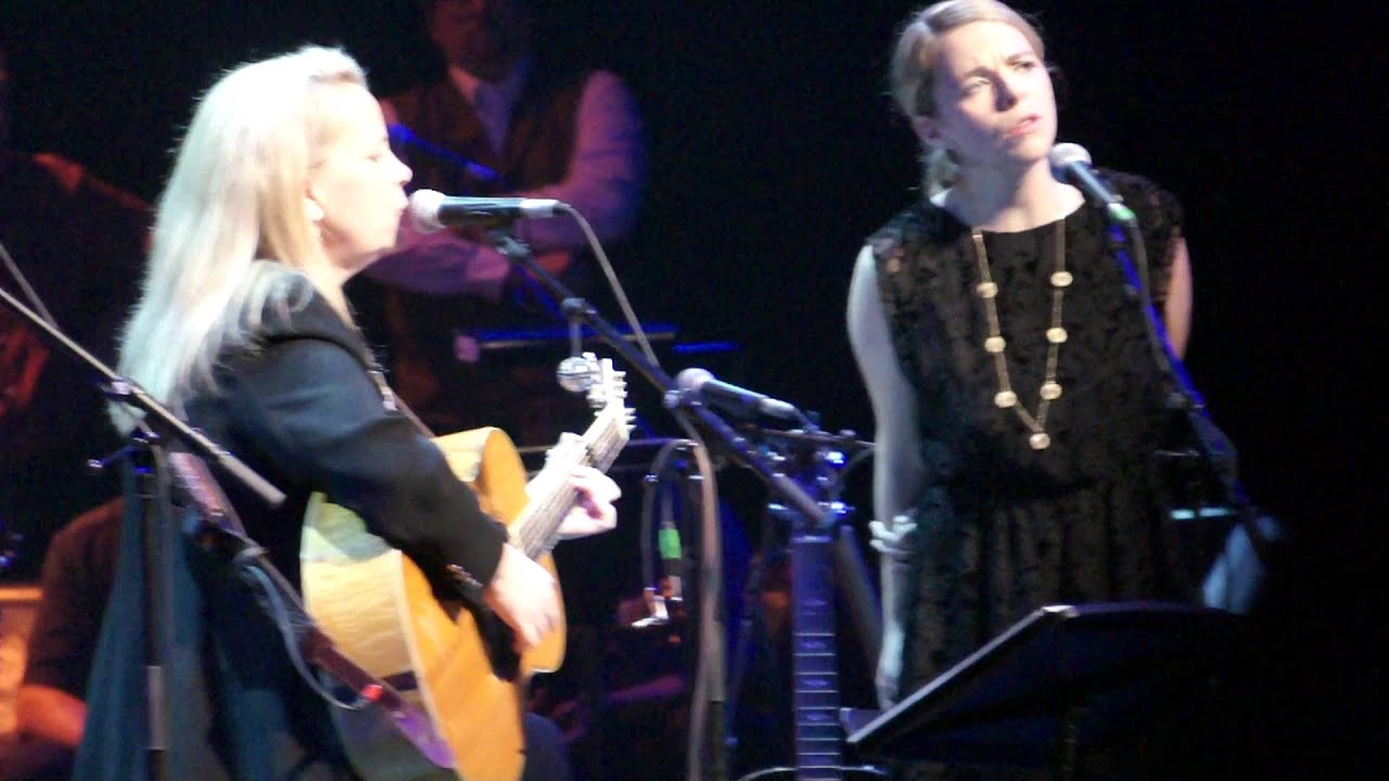 Mary Chapin Carpenter - Transcendental Reunion (Transatlantic Sessions, Feb 2013)