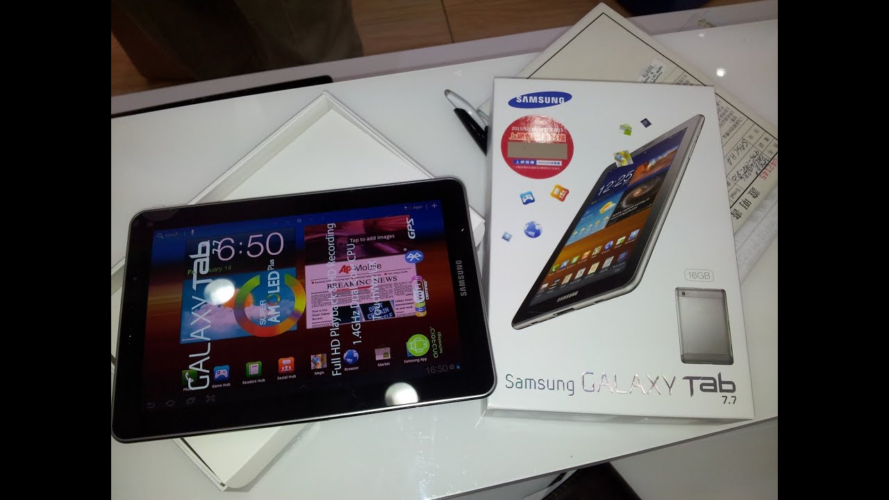 Samsung Galaxy Tab 7.7 Unboxing and Comparison with Galaxy Tab 10.1 and 8.9