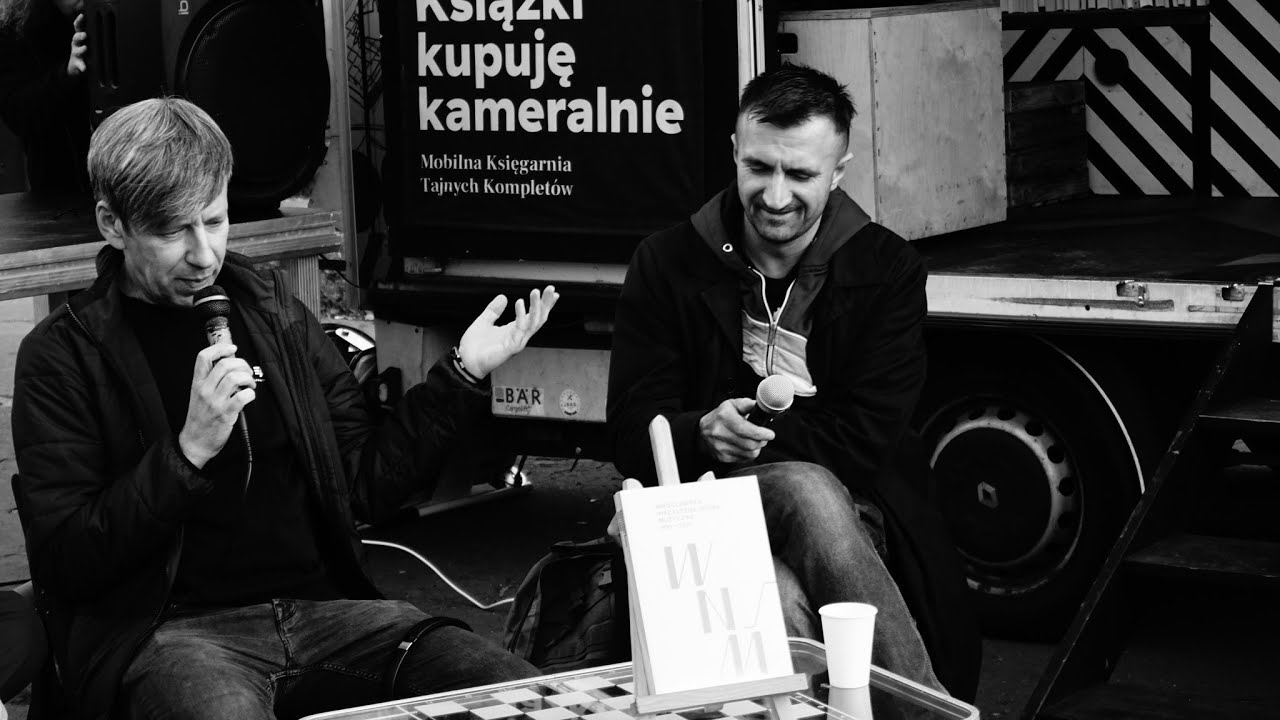 Wrocławska Niezależna Scena Muzyczna 1990-2000 / Book Truck Tajnych Kompletów
