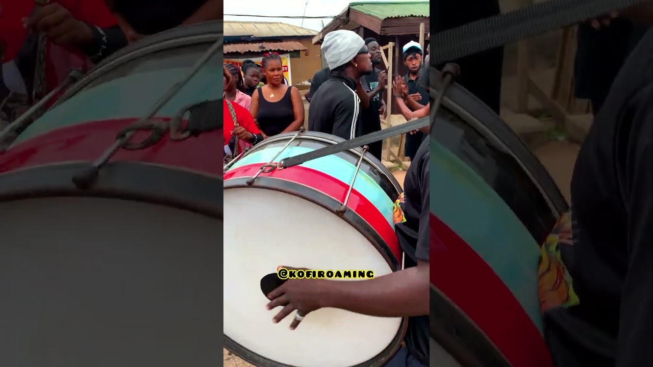 Epic Soloku Performance at Ghanaian Funeral &ndash; Pure Culture!