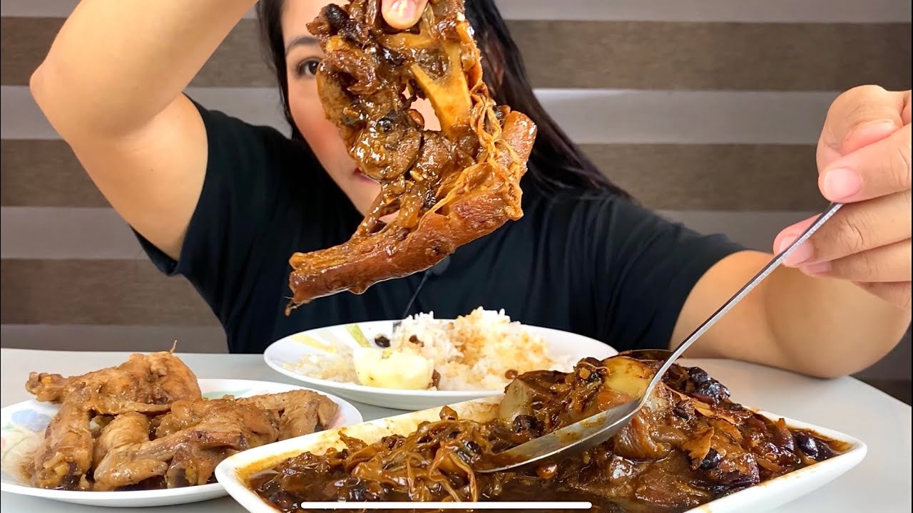 PORK PATA HUMBA