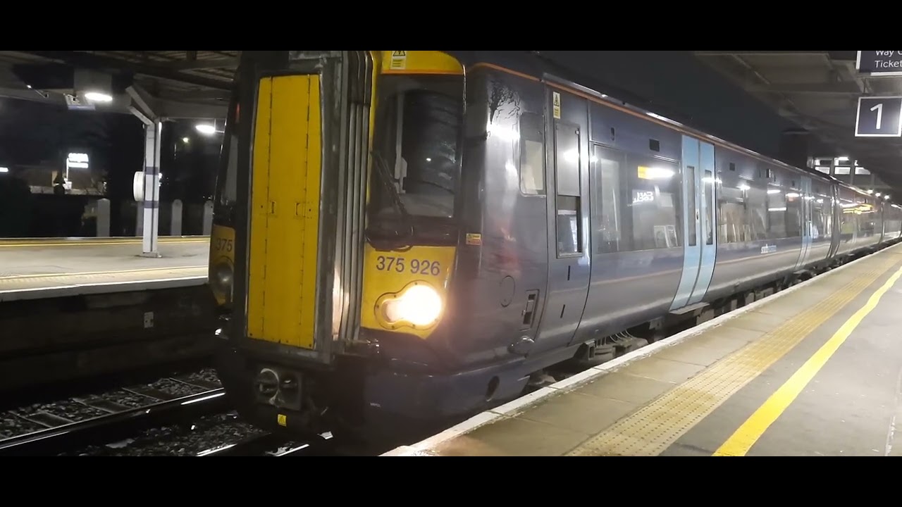 30/1/26 Southeastern 375 926 London Victoria Service Sittingbourne Railway Station 