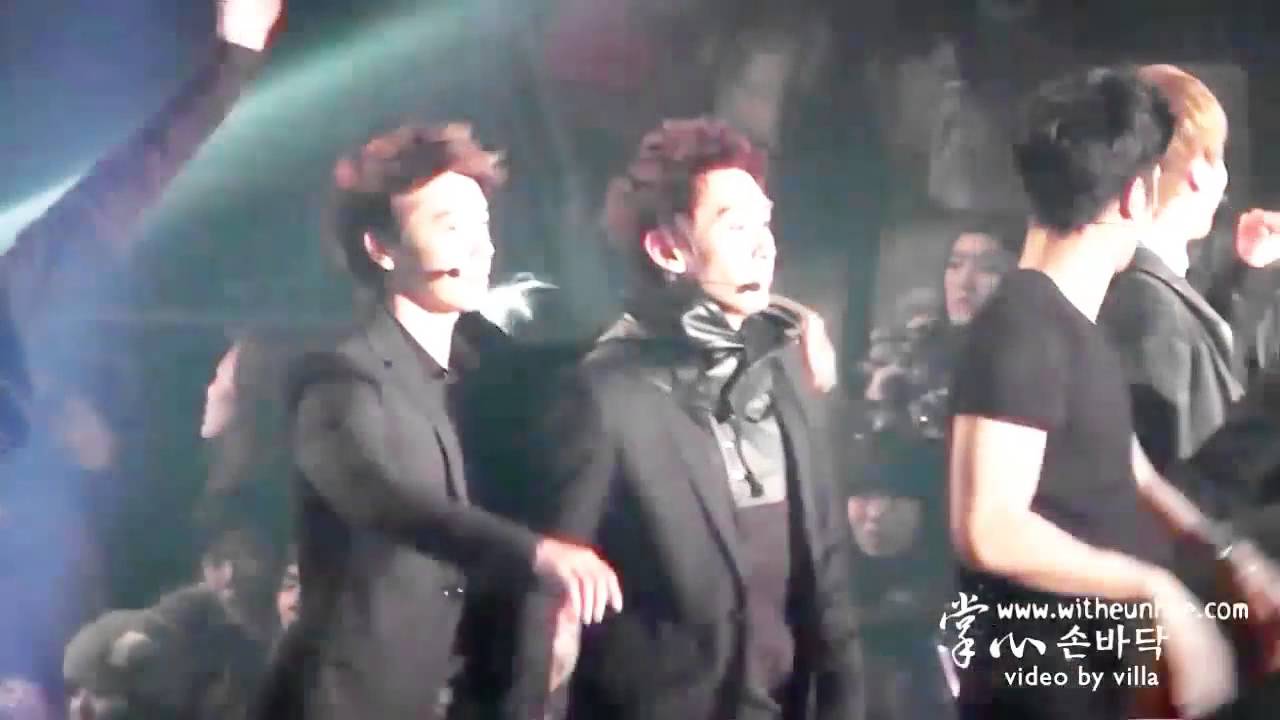 [Part 40] HaeHyuk/EunHae sweet moments - Hug & Kiss