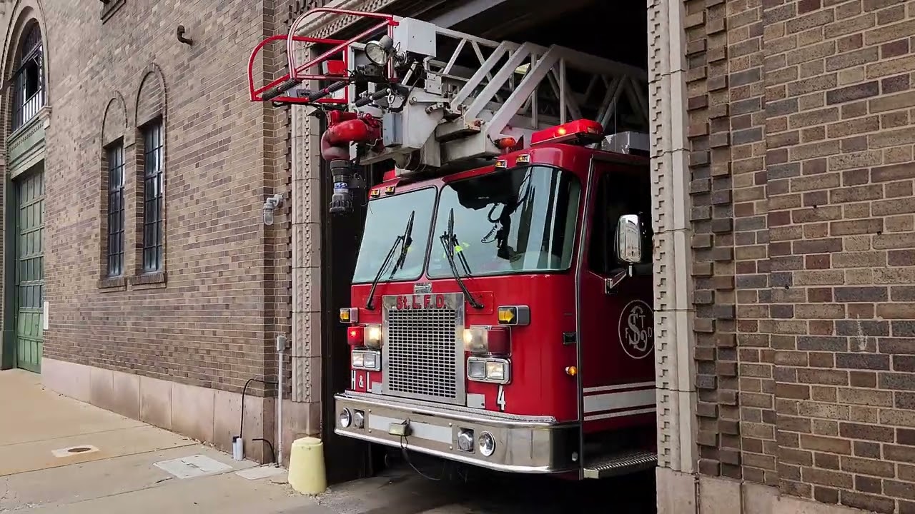 St. Louis Fire Department Hook & Ladder #4 (spare) responding.