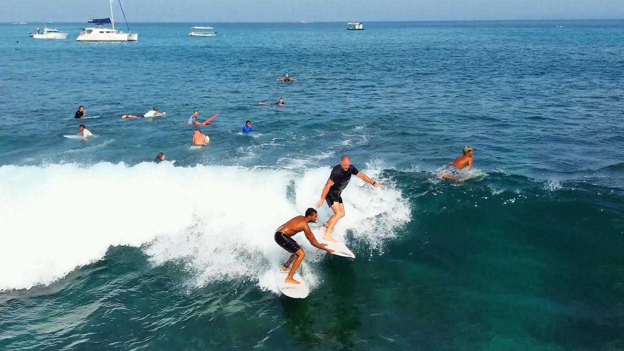 COLLISION IN UNVOIDABLE ( Opening Scene ) NUSA LEMBONGAN SURF - MARCH 11, 2025