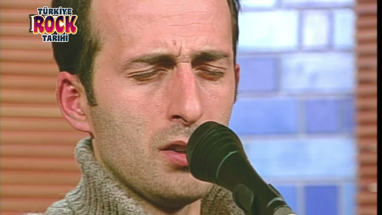 Yaşar KURT | Kara Toprak (Aşık Veysel)