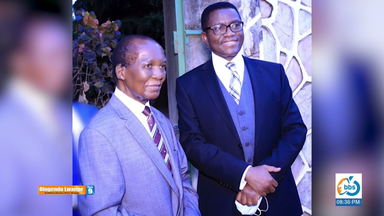 Katikkiro Charles Peter Mayiga anyumya engeri ye ne Hon. Nambooze ne Ssegona gyebaakwatibwamu