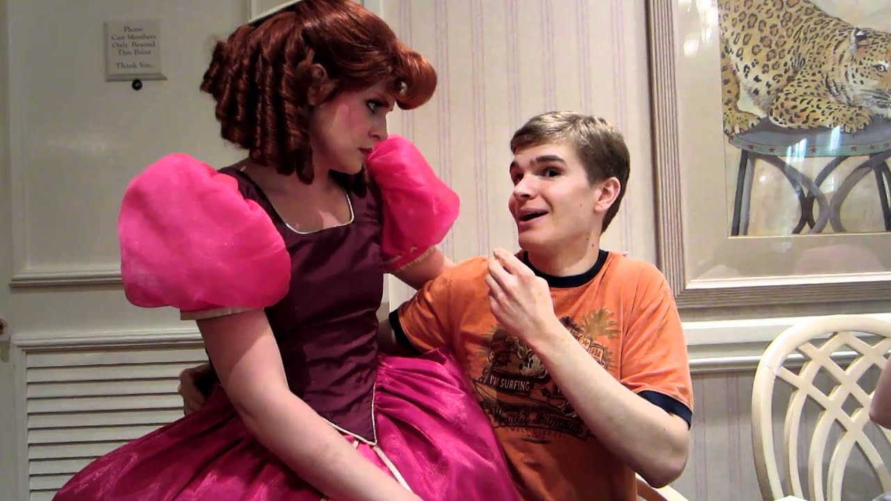 Tommy meets Anastasia at the Grand Floridian and she sits on his lap while they chat