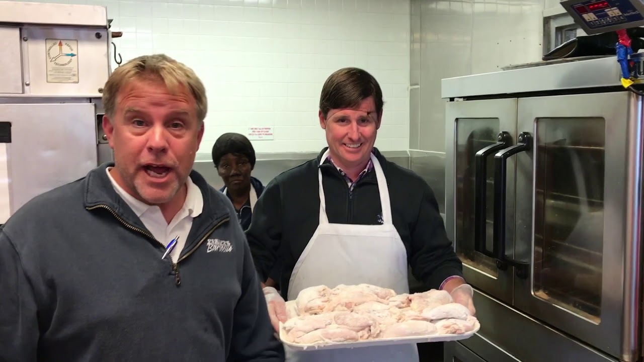 ON LOCATION with Troy D & Ellerbe - Parker's BBQ, Greenville, NC