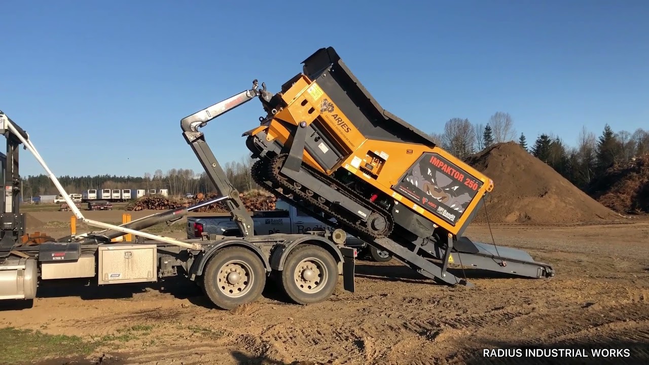 Hook Lift on the Bandit Impaktor 250