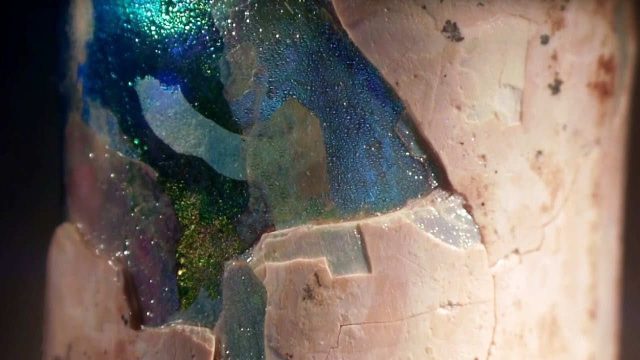 Conservation Live Stream: Glass from a Conservator's Perspective