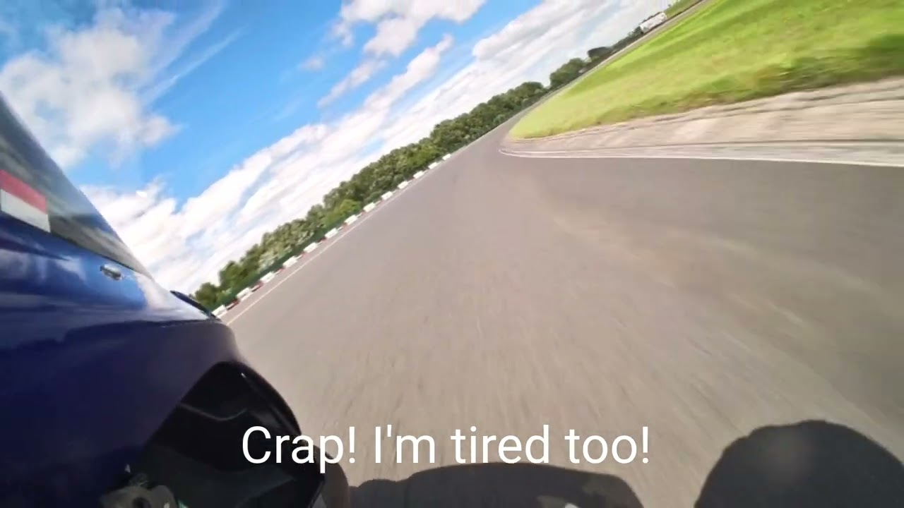 R1 chasing R1 - Helmet cam