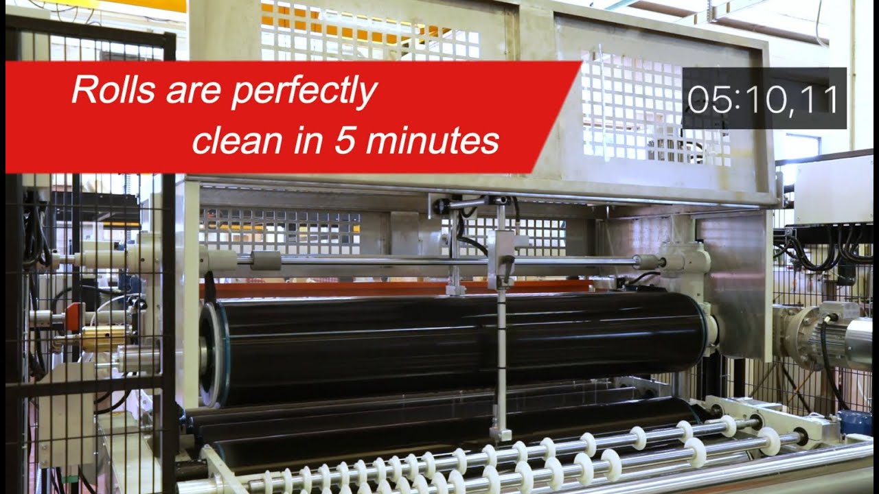 OPEN Glue Spreader with High Pressure automatic rolls cleaning system